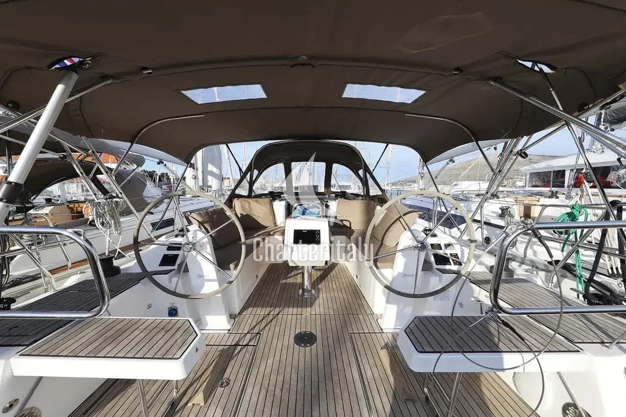 Bavaria C38 Style - Amore - 10