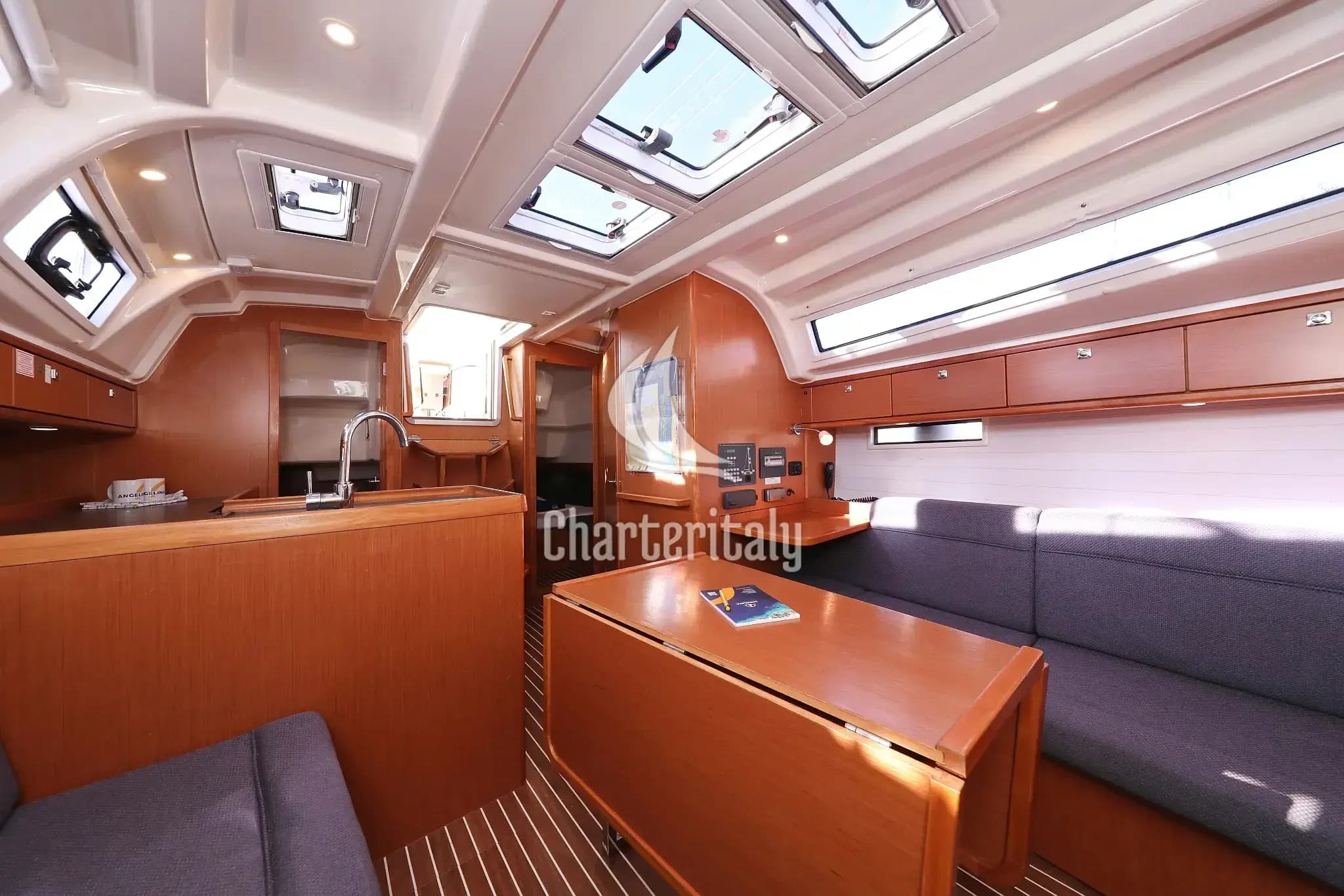 Bavaria Cruiser 37 - 3 cab. - Angelic - 19