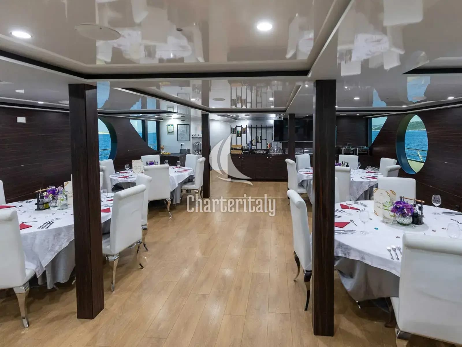Power Catamaran - MB Adriatic Queen - 25