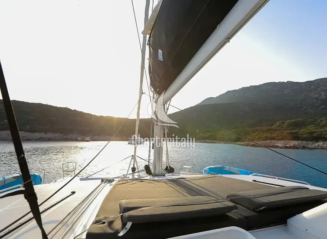 Lagoon 450 - La Luna - 4