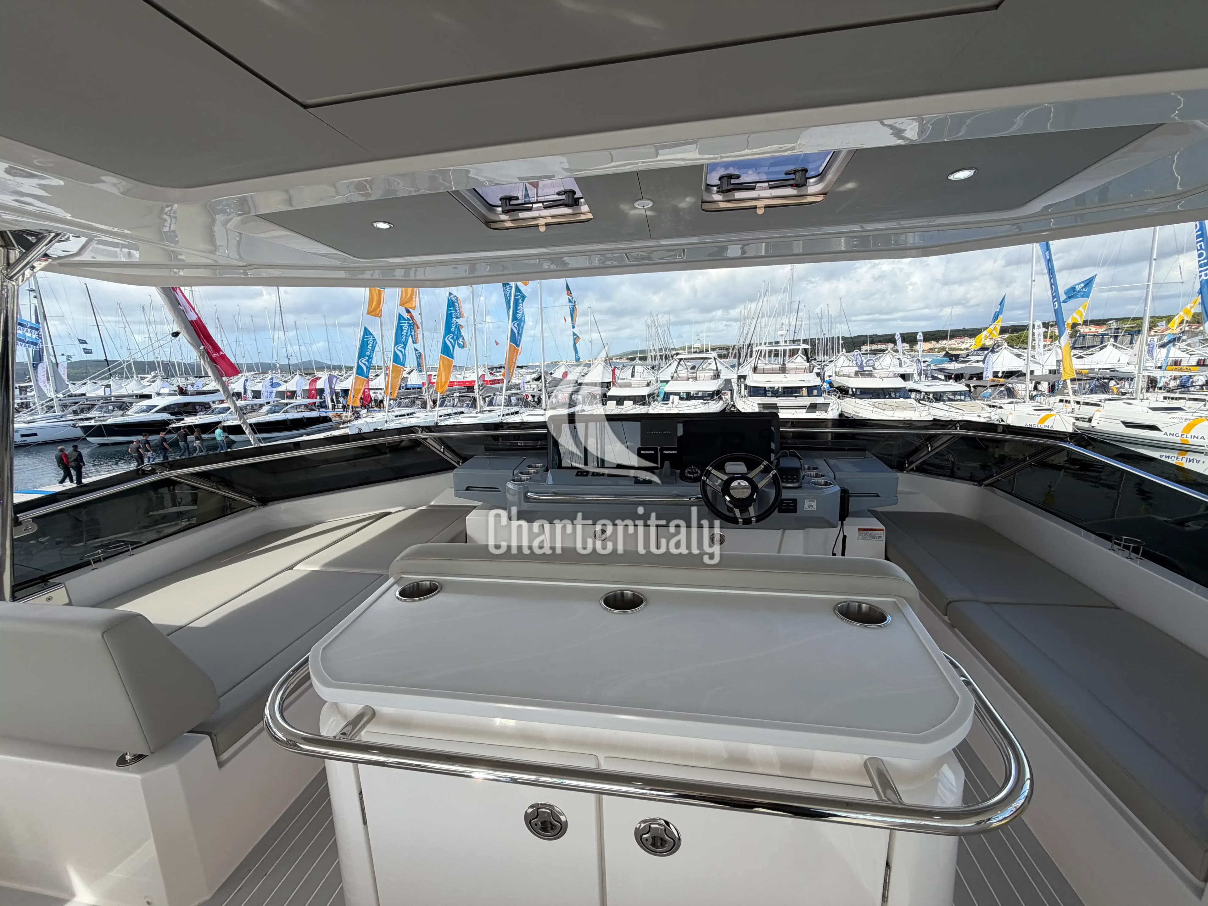 Aquila 50 Yacht - Infinity I - 6