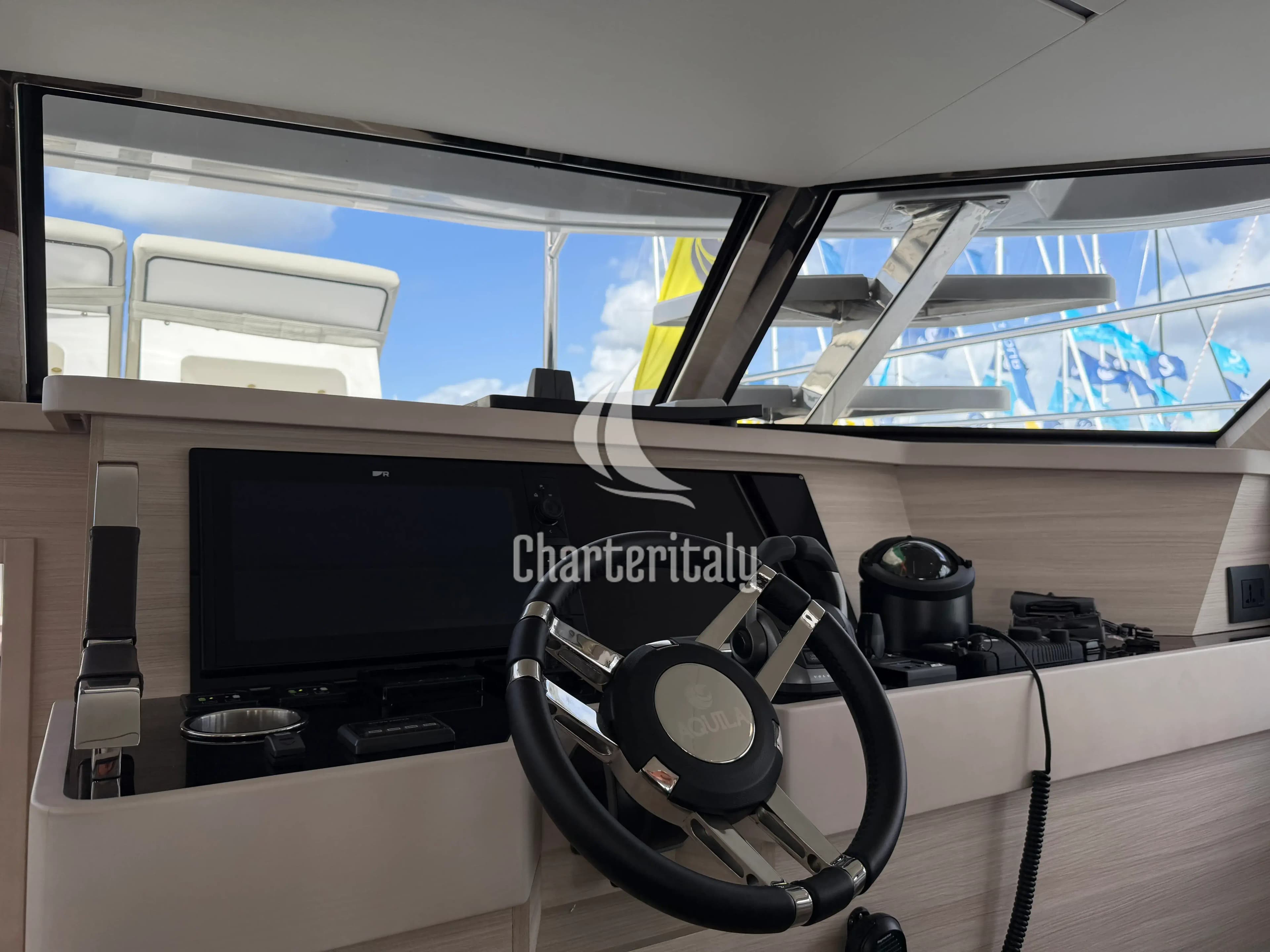 Aquila 50 Yacht - Infinity I - 17