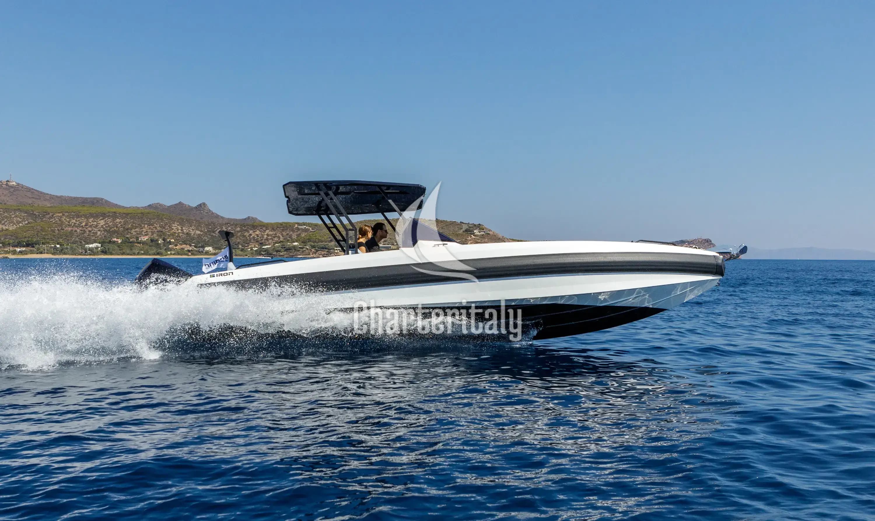 Motorboat - Iron Hawke - 25