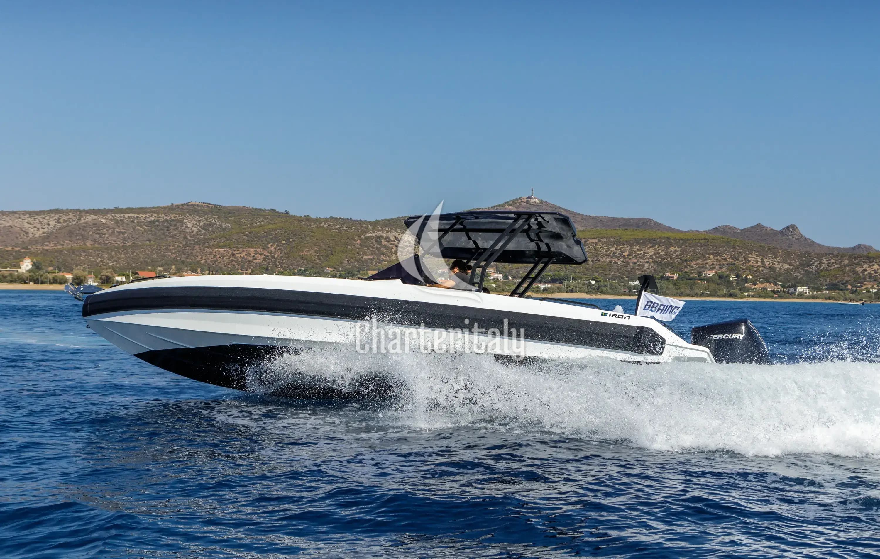 Motorboat - Iron Hawke - 14