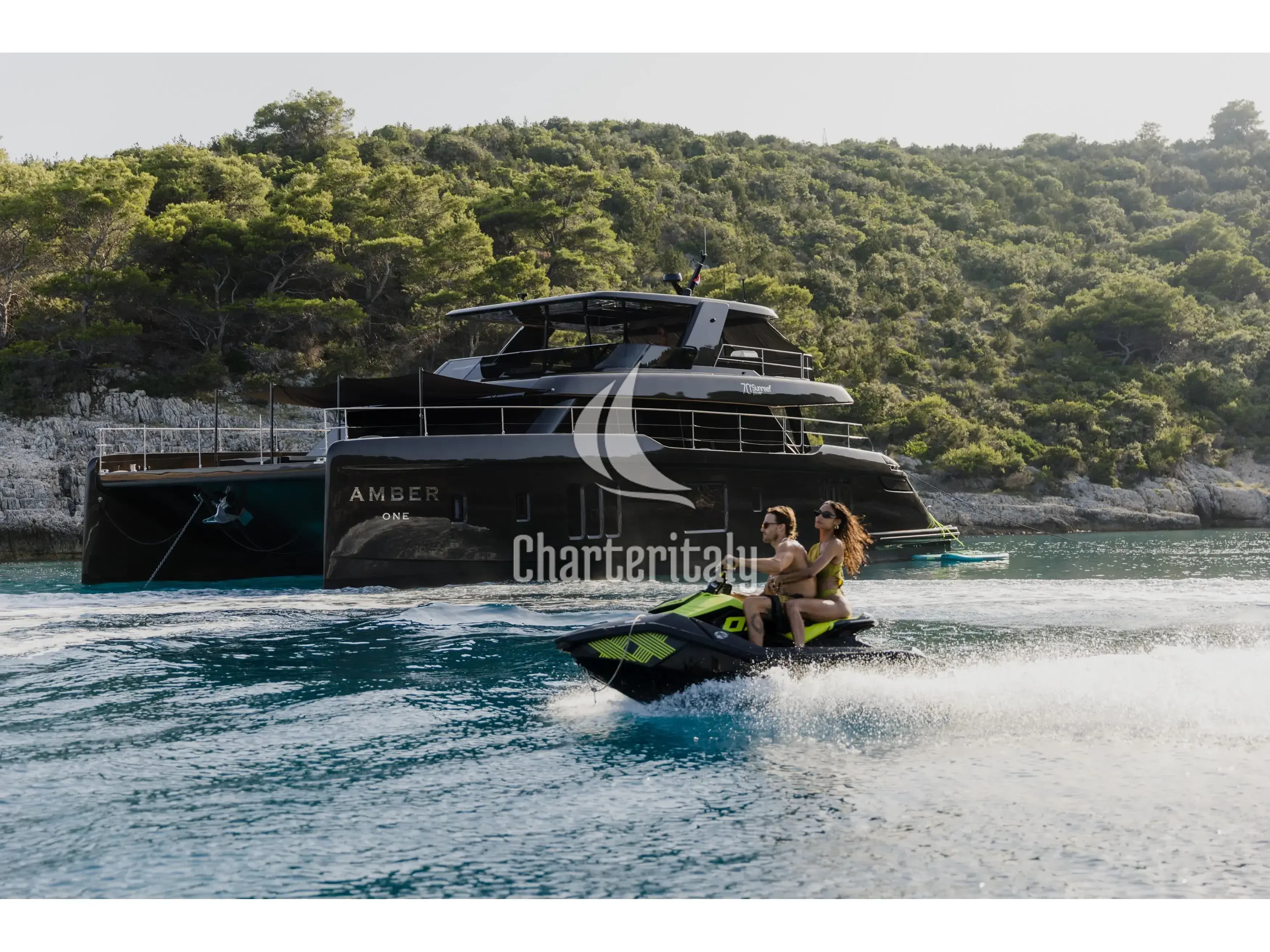 Sunreef 70 Power - AMBER ONE - 1