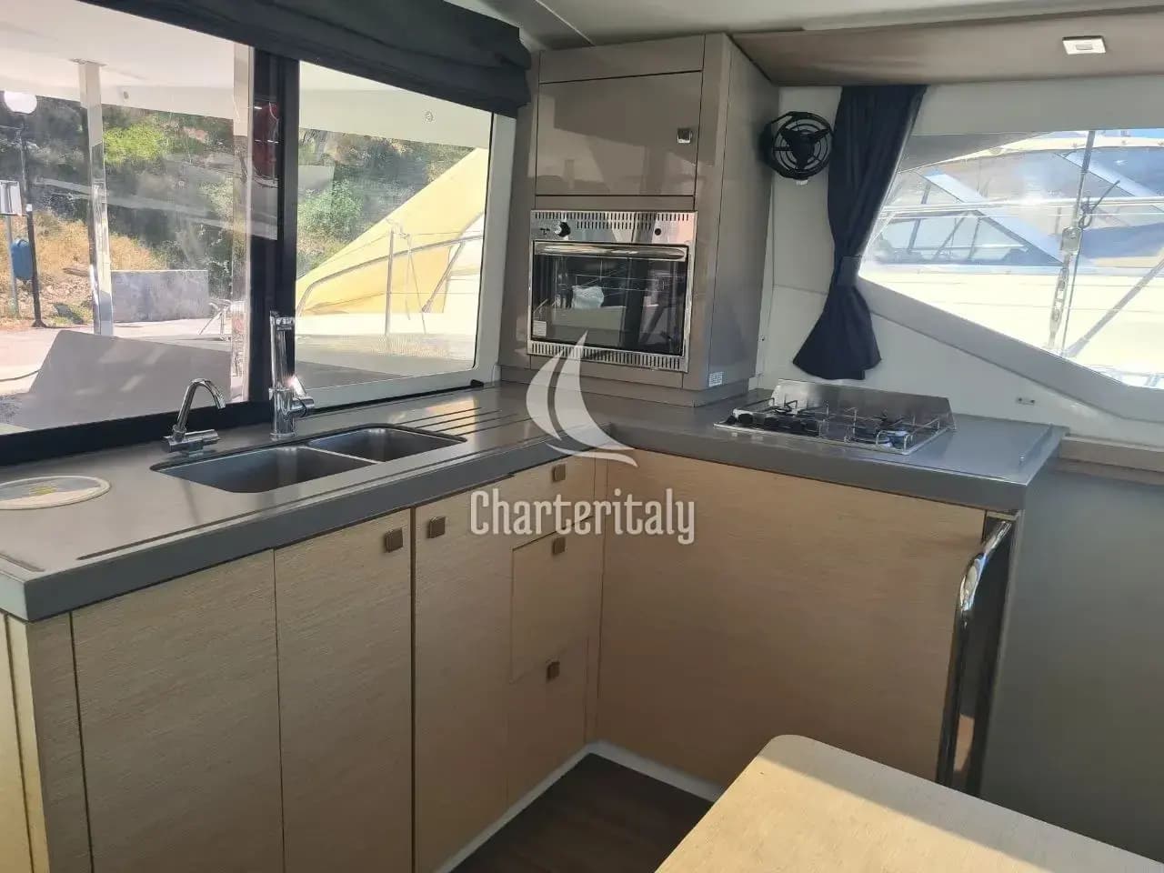 Fountaine Pajot Lucia 40 - 4 cab. - AKIALOA - 8