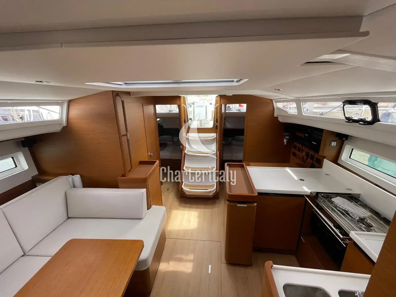 Sun Odyssey 440 - Alboran Amaretto - 23