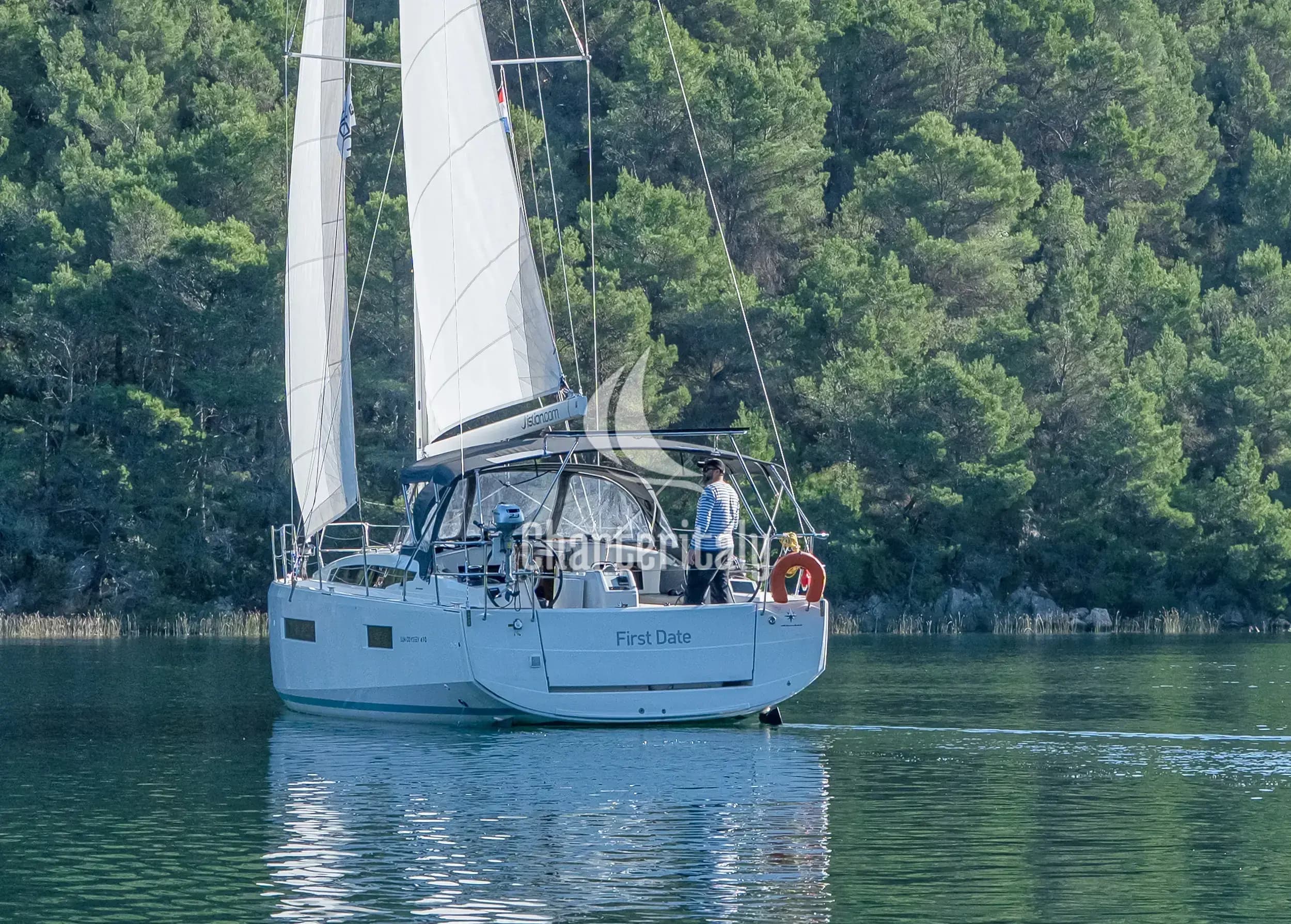 Sun Odyssey 410 - First Date - 2
