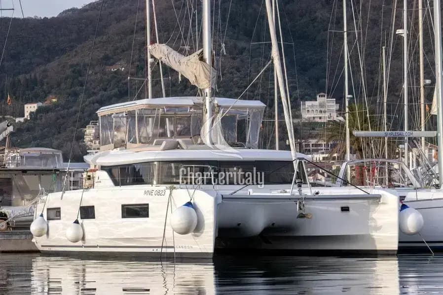 Lagoon 46 - St. Tatiana - 12