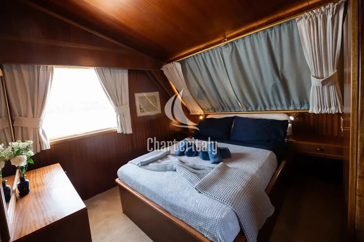 Perama Shipyards 102 - Elena - 20