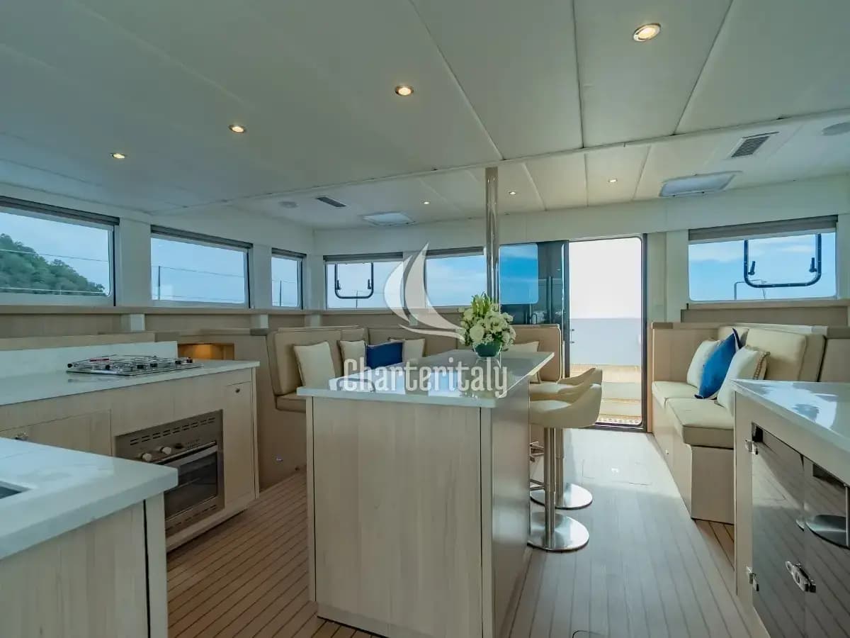 Island Spirit 525E - Electric E-Motion - 21