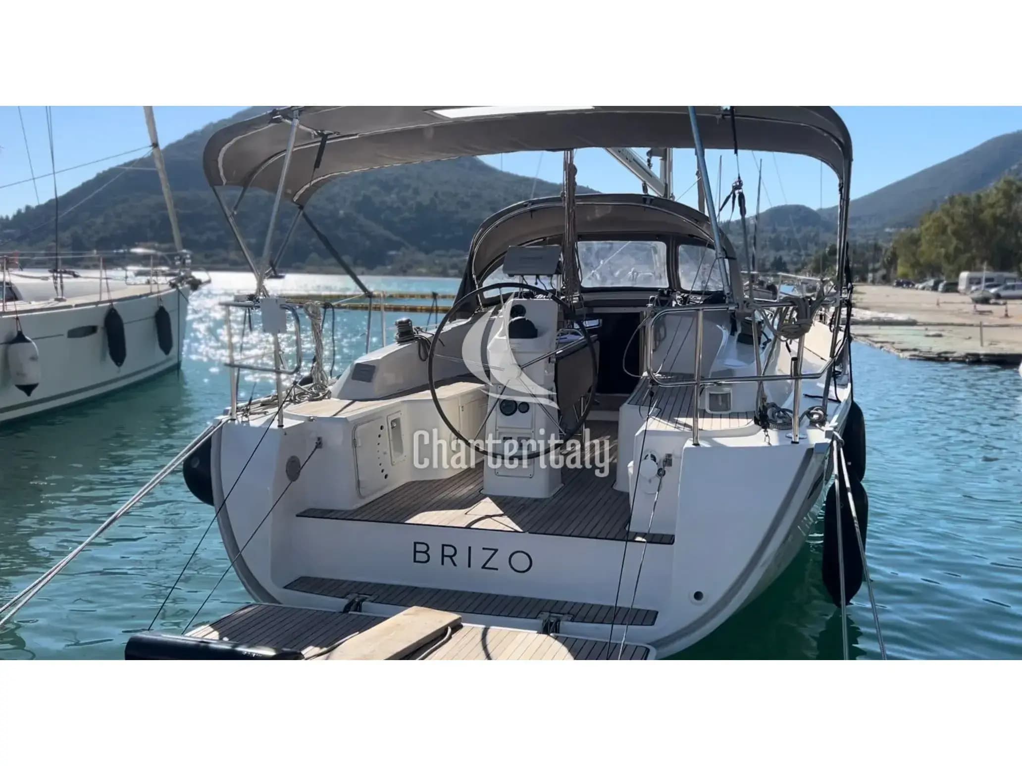 Bavaria 33 Cruiser - BRIZO - 1