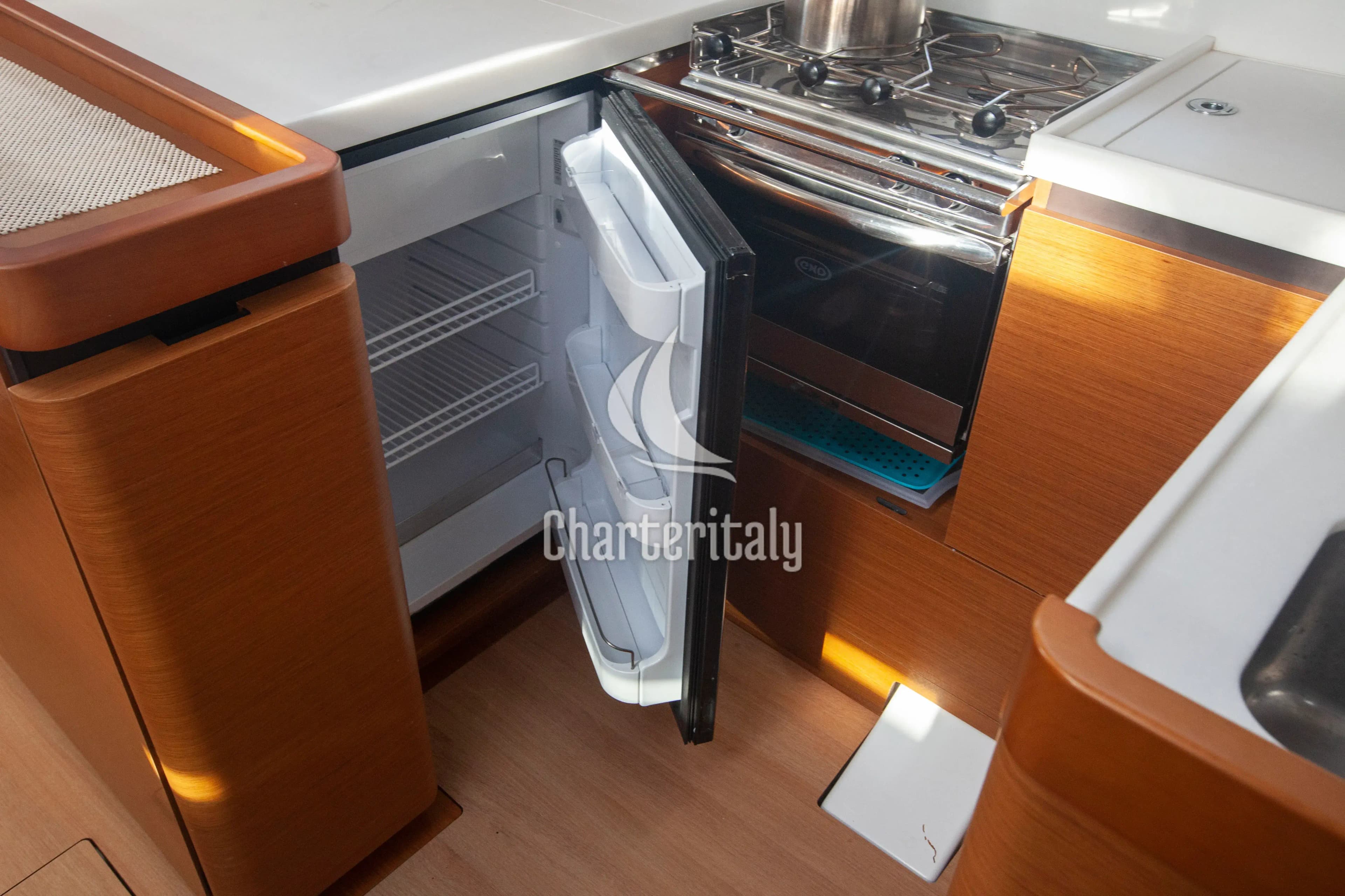 Sun Odyssey 440 - Celtic Breeze - 17