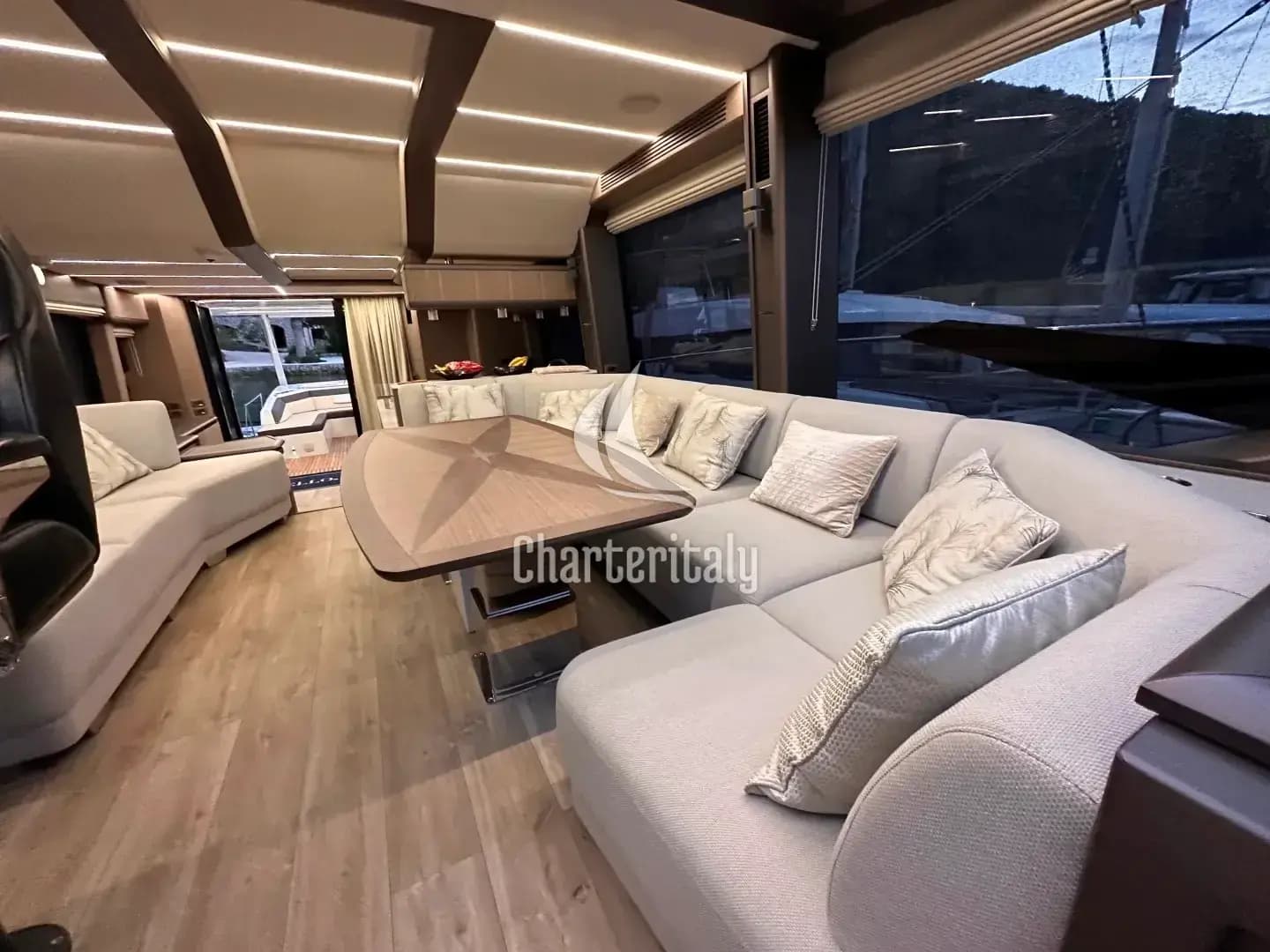 Galeon 680 Fly - PARADISE - 31