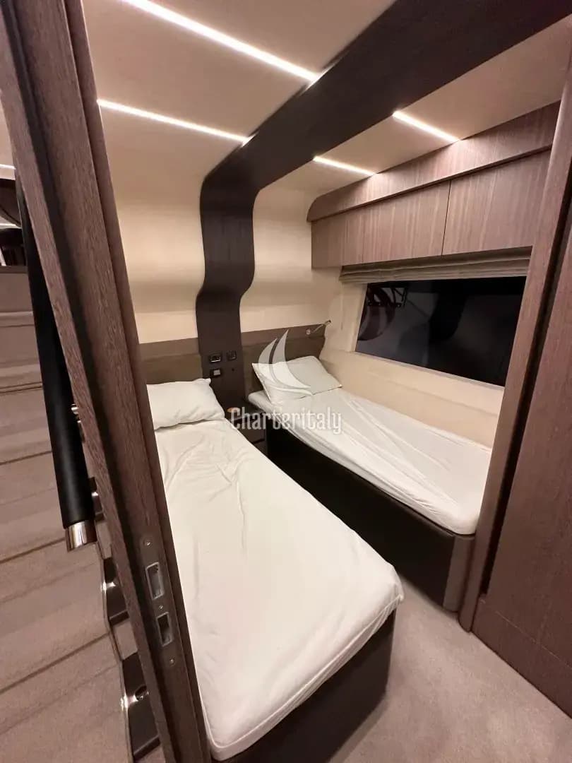 Galeon 680 Fly - PARADISE - 19
