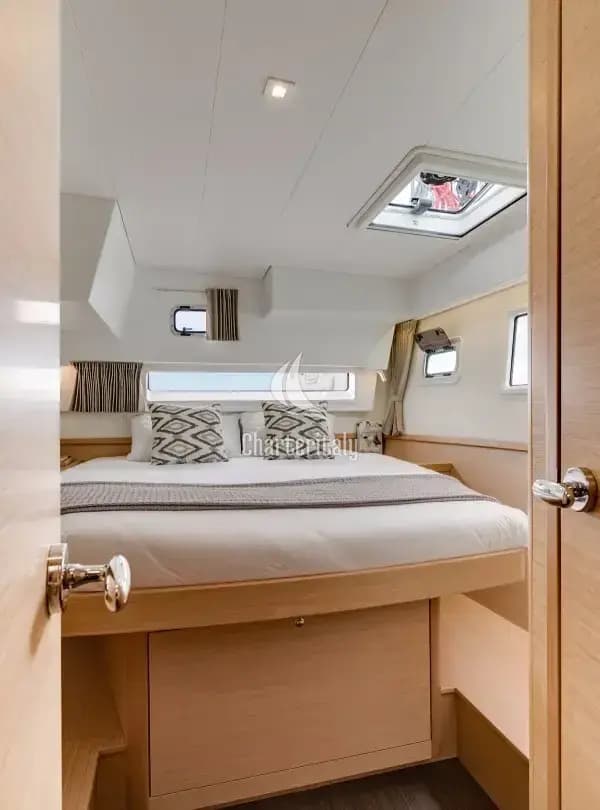Lagoon 42 - 4 + 2 cab. - BIMINI - 10