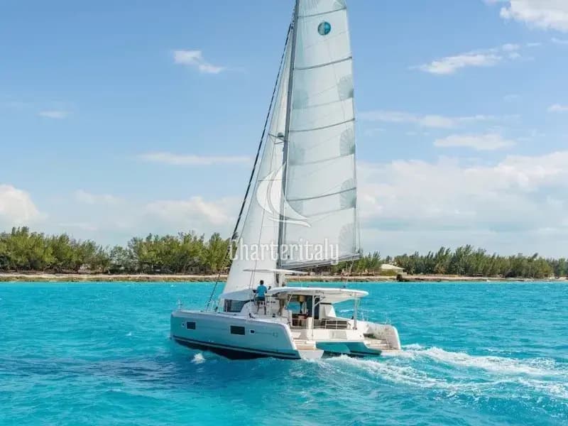 Lagoon 42 - 4 + 2 cab. - BIMINI - 1