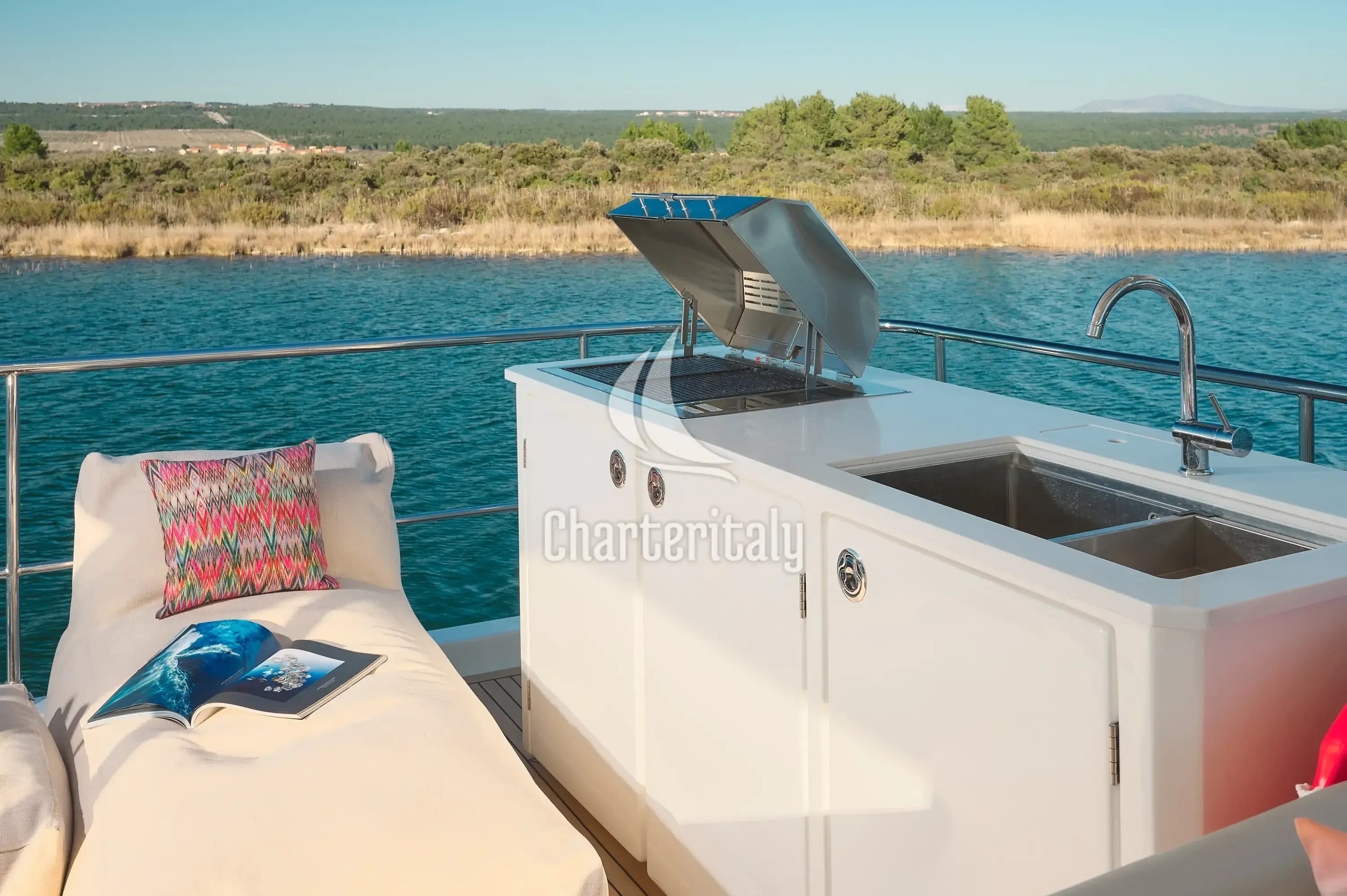 Aquila 54 Yacht - By My Side - 6