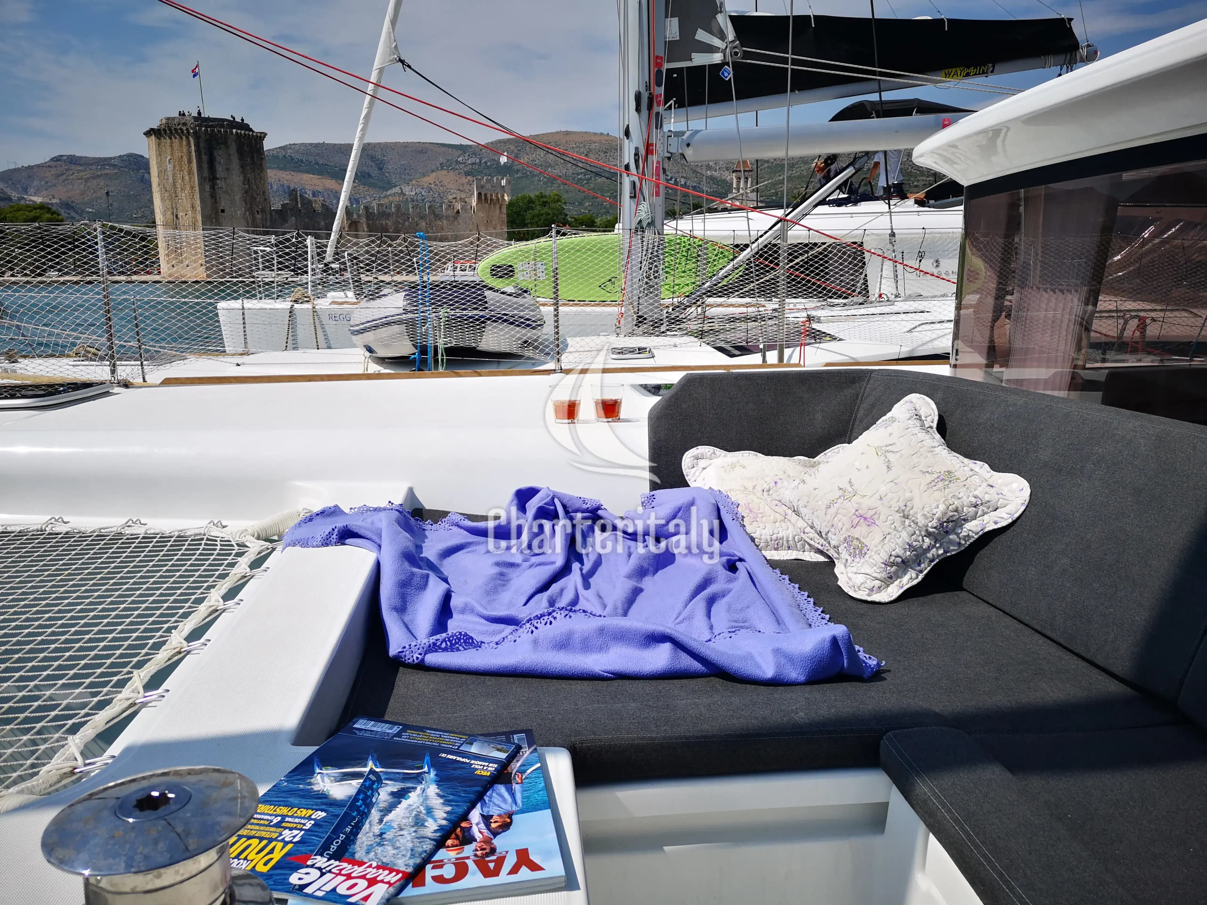 Lagoon 450 Fly - CALM POINT - 3