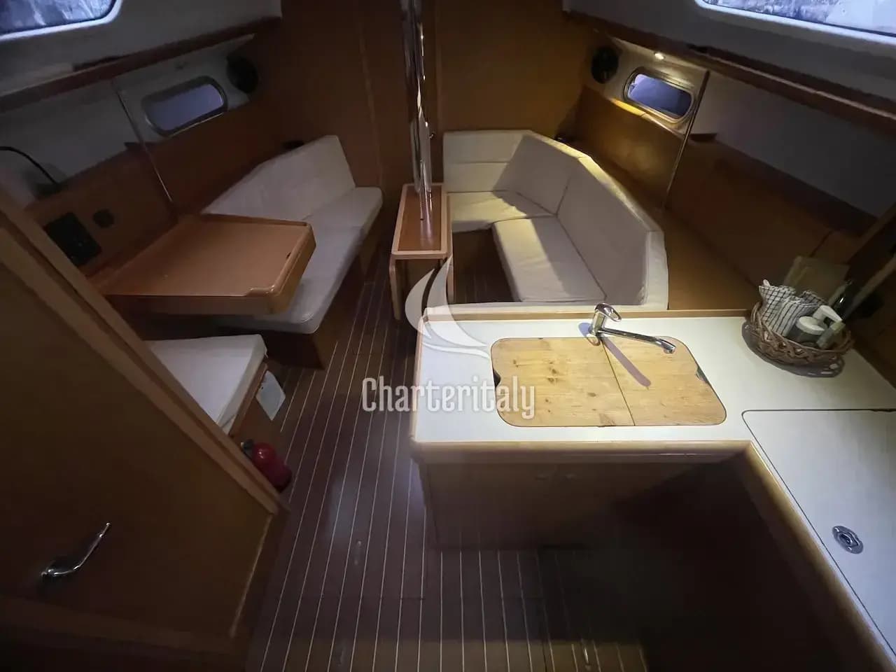 Sun Odyssey 36i - Agatha - 12