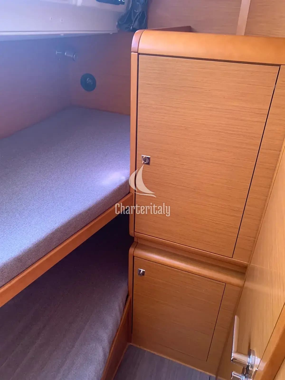 Sun Odyssey 519 - 5 + 1 cab. - Aurora - 18