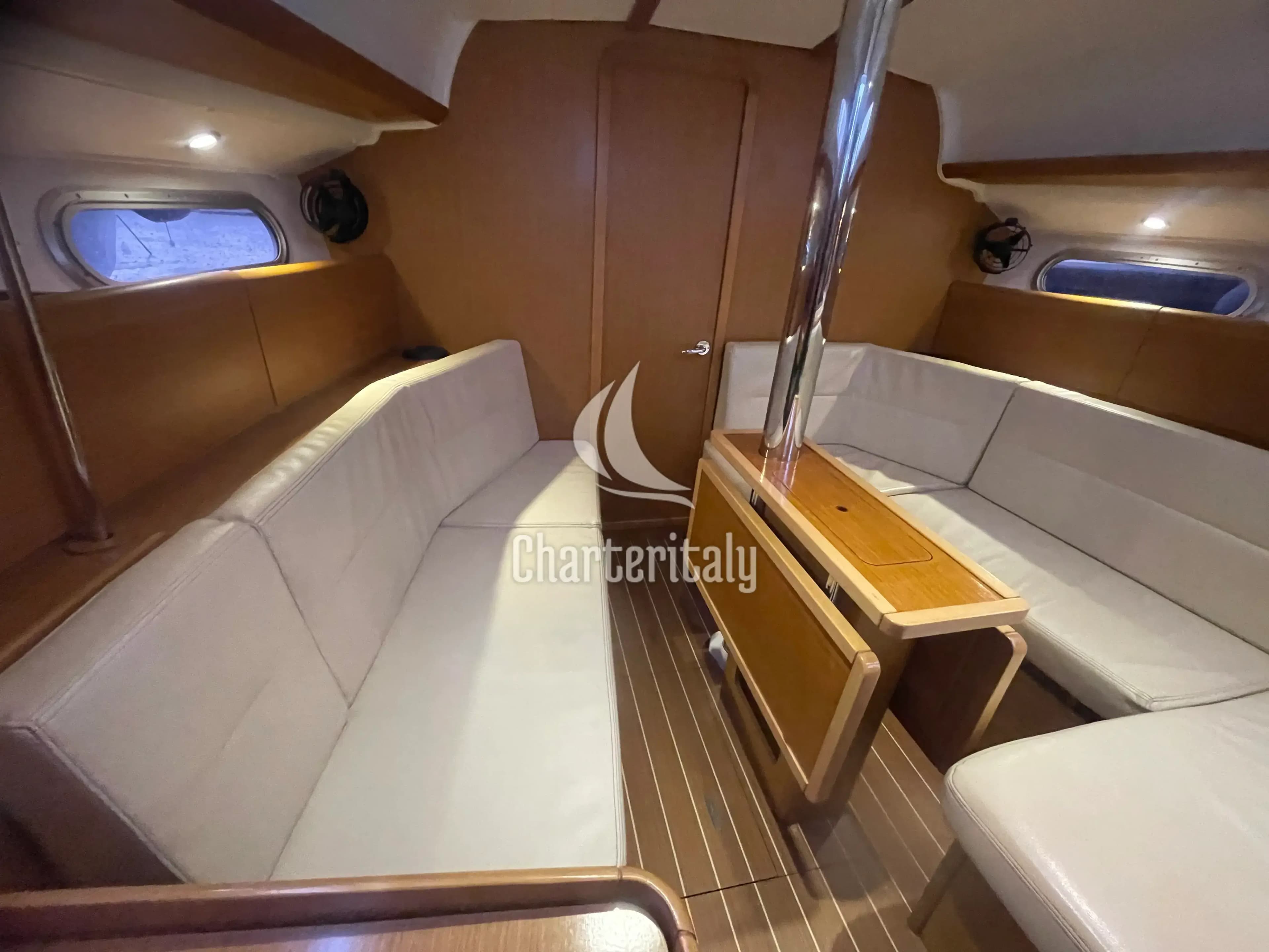 Sun Odyssey 36i - Agatha - 21