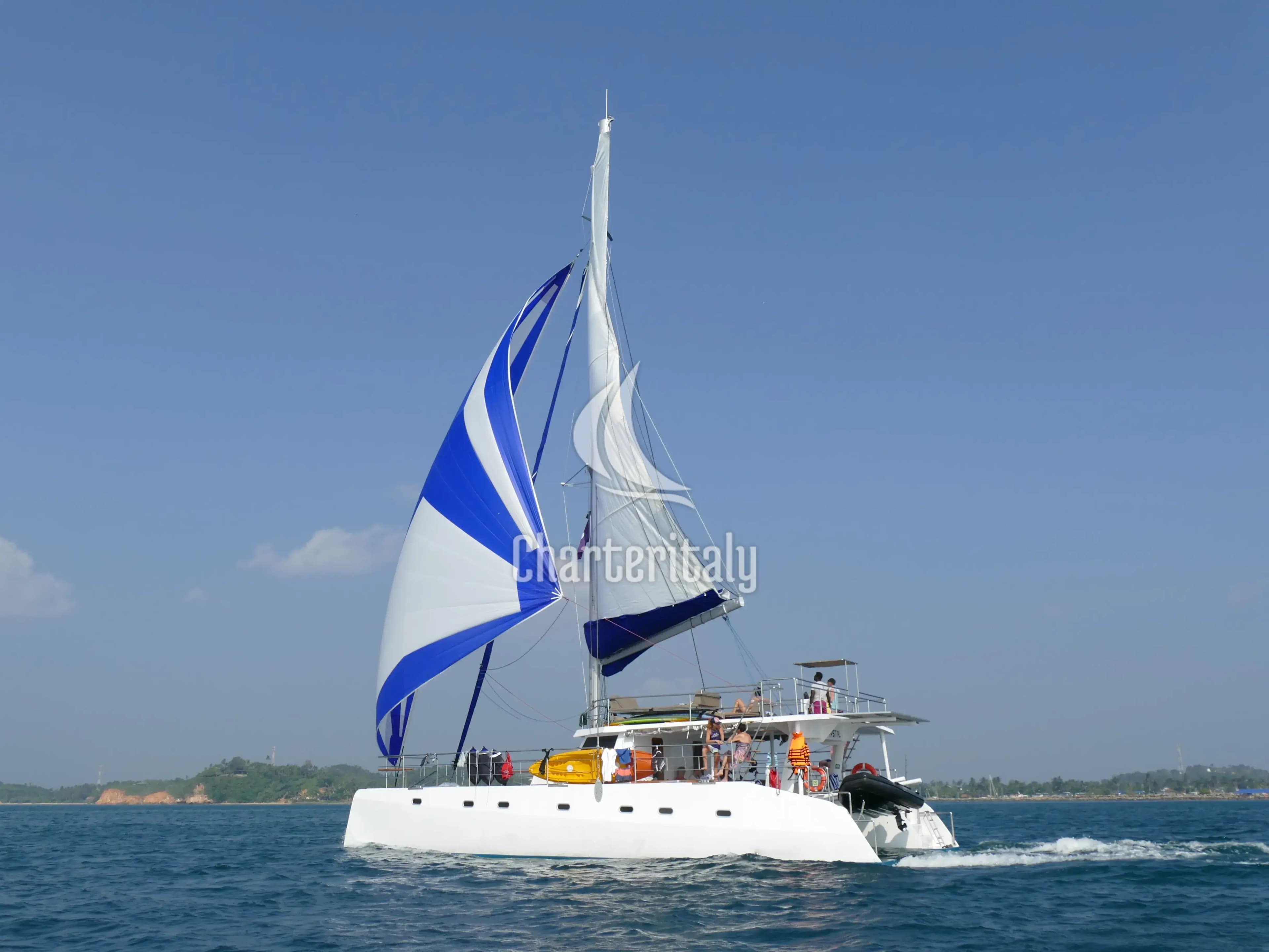 Catamaran - Crystal (cabin 1) - 1