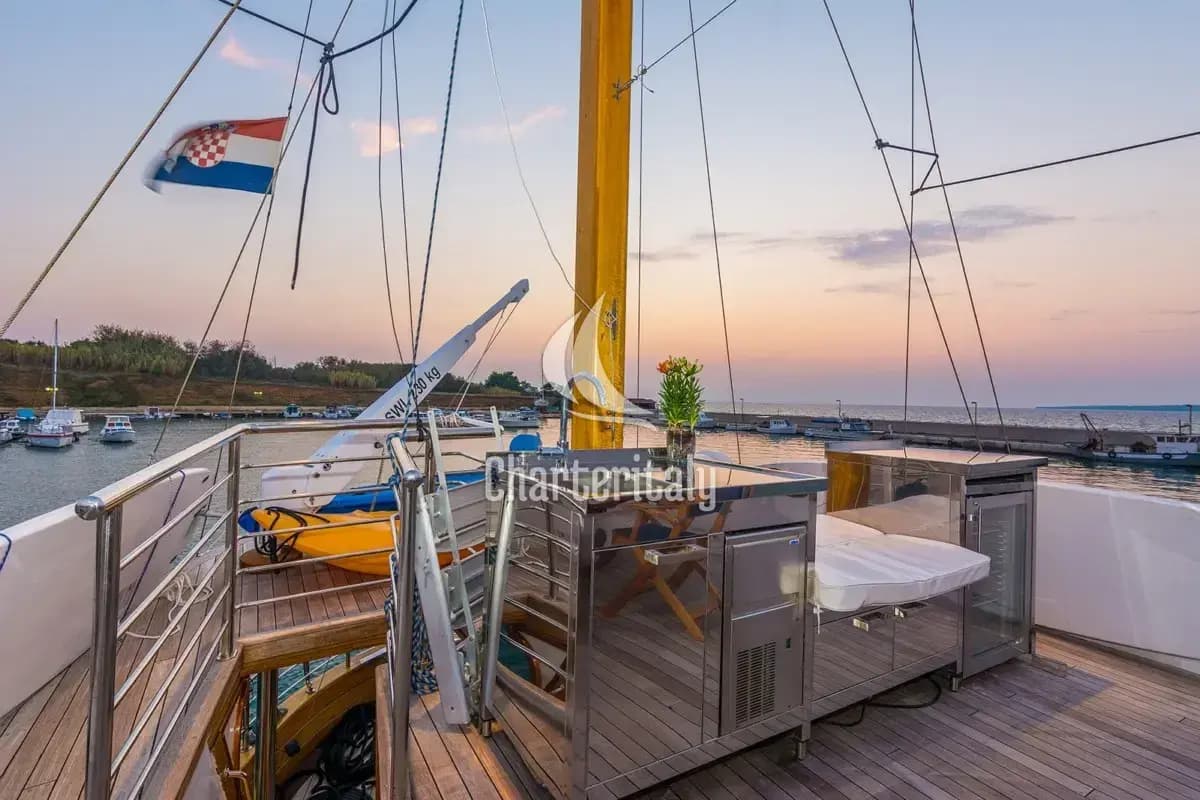 Gulet - ADRIATIC BREEZE - 9