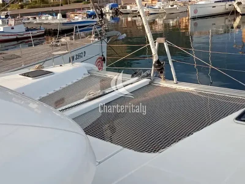 Lagoon 42 - Memi - 8
