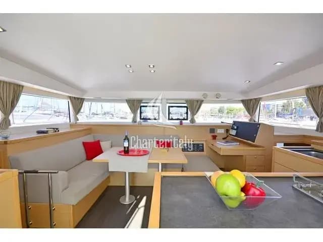 Lagoon 400 S2 - Callisto L400 - 14