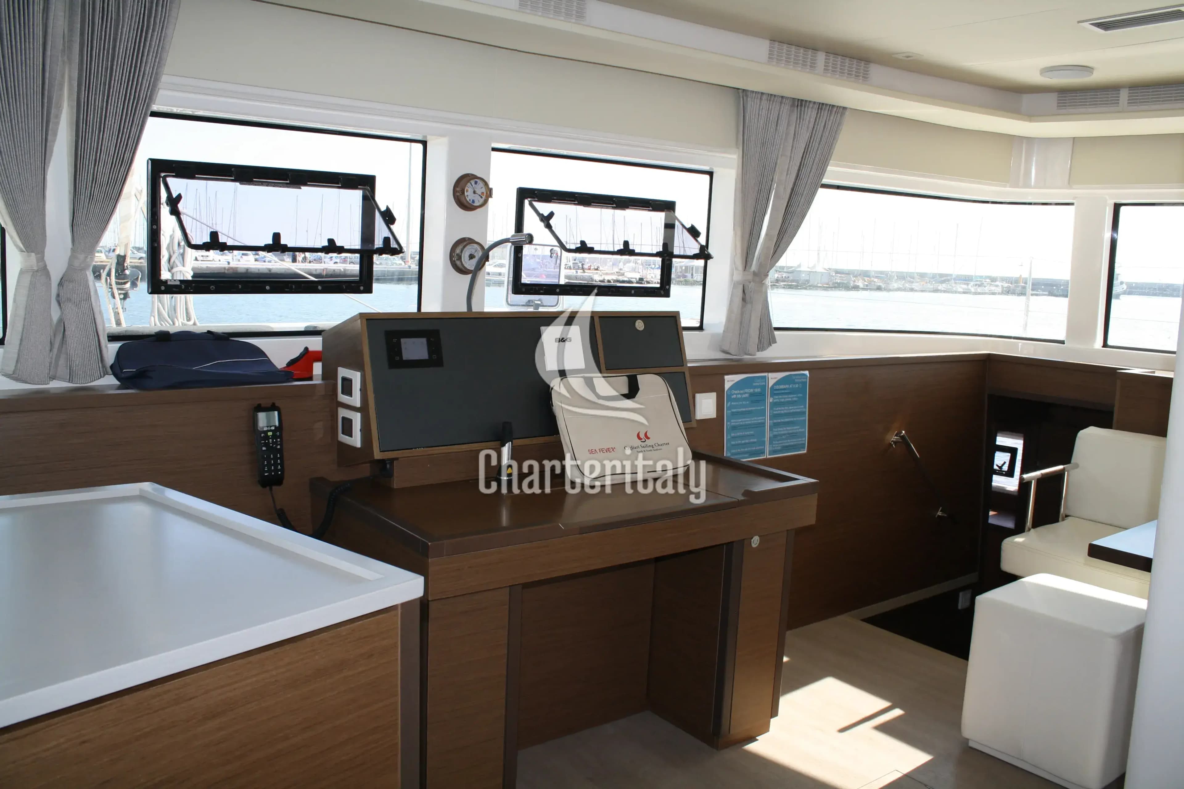 Lagoon 52F - Cala Luna - 24