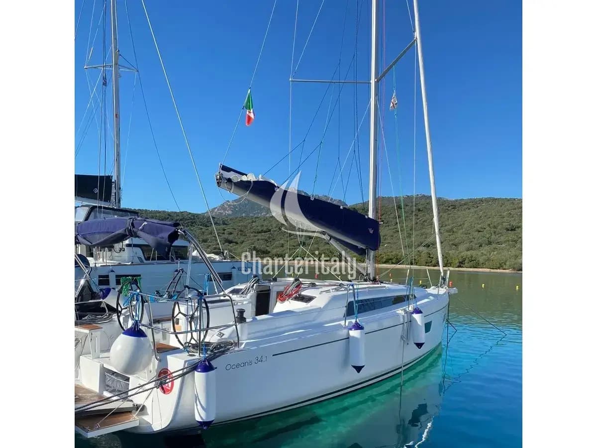 Oceanis 34.1 - Angelica - 1