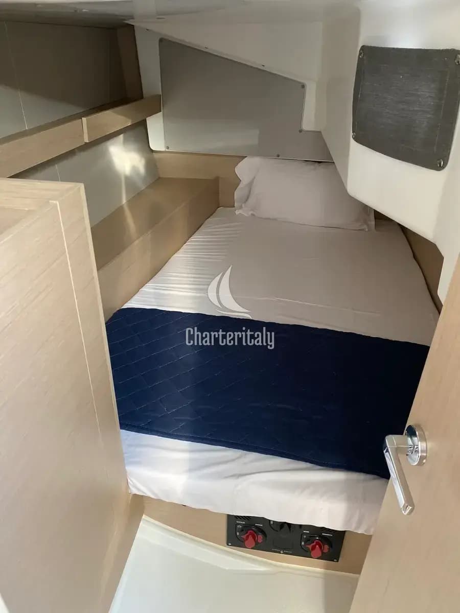 Oceanis 34.1 - Angelica - 5