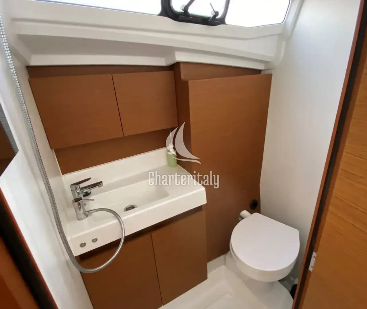 Sun Odyssey 380 - 3 cab. - 4 elli - 18