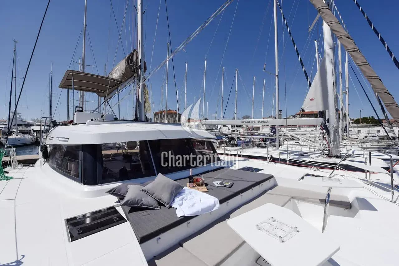 Bali Catspace - Fux 4 Sail - 18