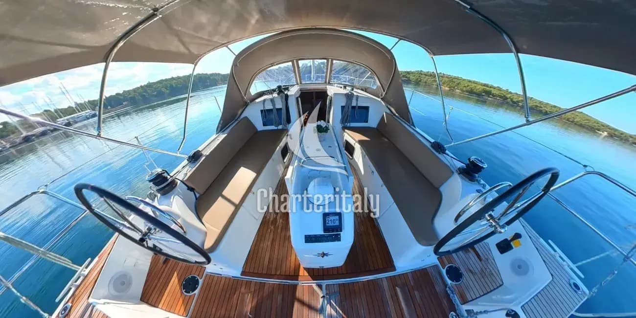 Sun Odyssey 410 - KINGFISHER - 4