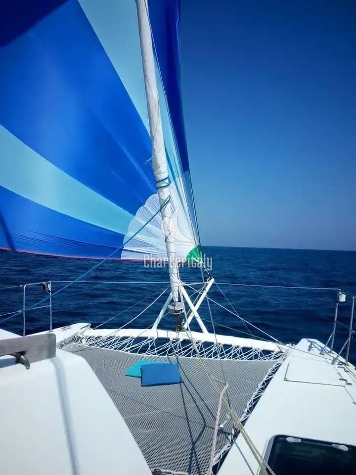 Catamaran - Maui - 4