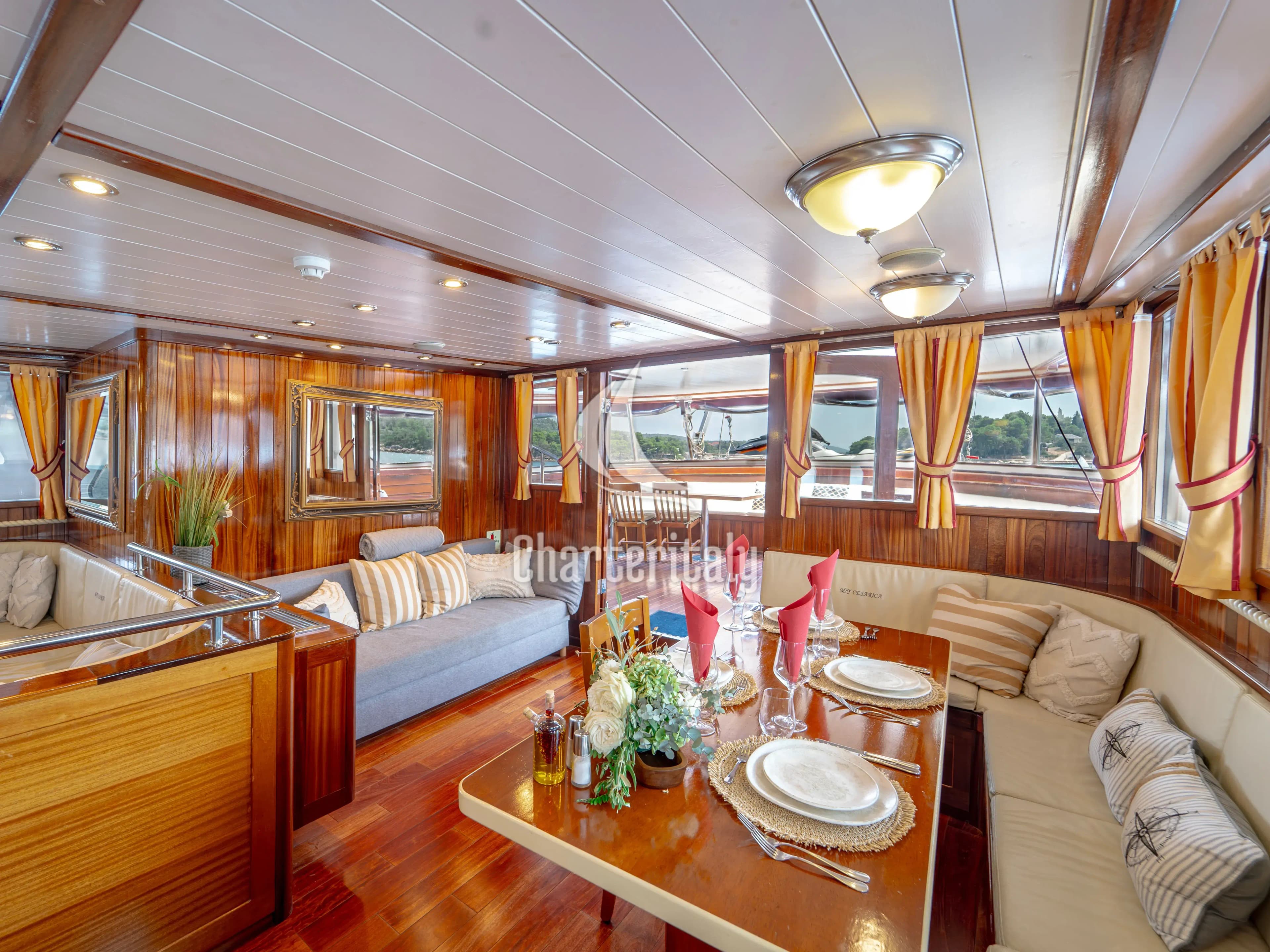 Motor sailer - Cesarica - 16