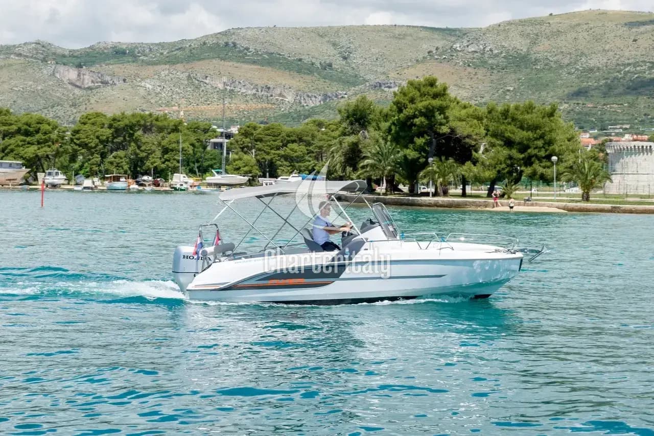 Beneteau Flyer 6.6 SpaceDeck - Benetau Flyer 6.6 Space Deck - 7