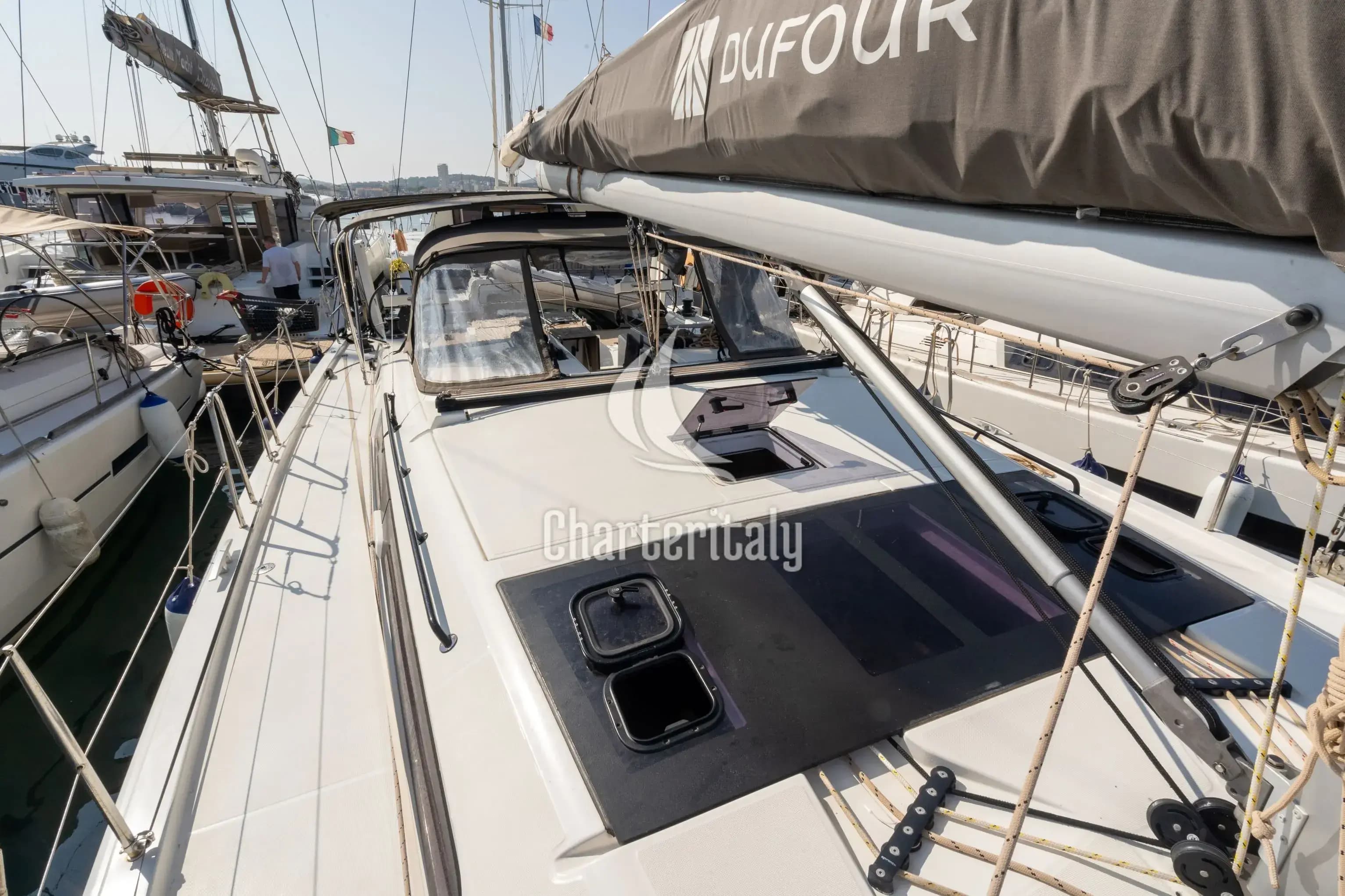Dufour 470 - 4 + 1 cab. - MEGALODONTE - 4