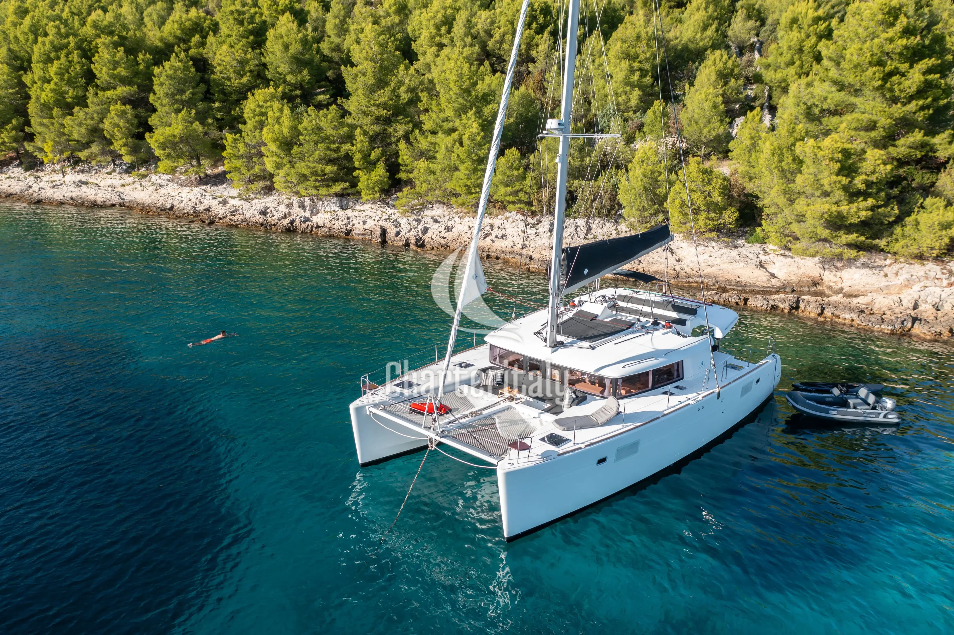 Lagoon 450 Fly - Falco - 22