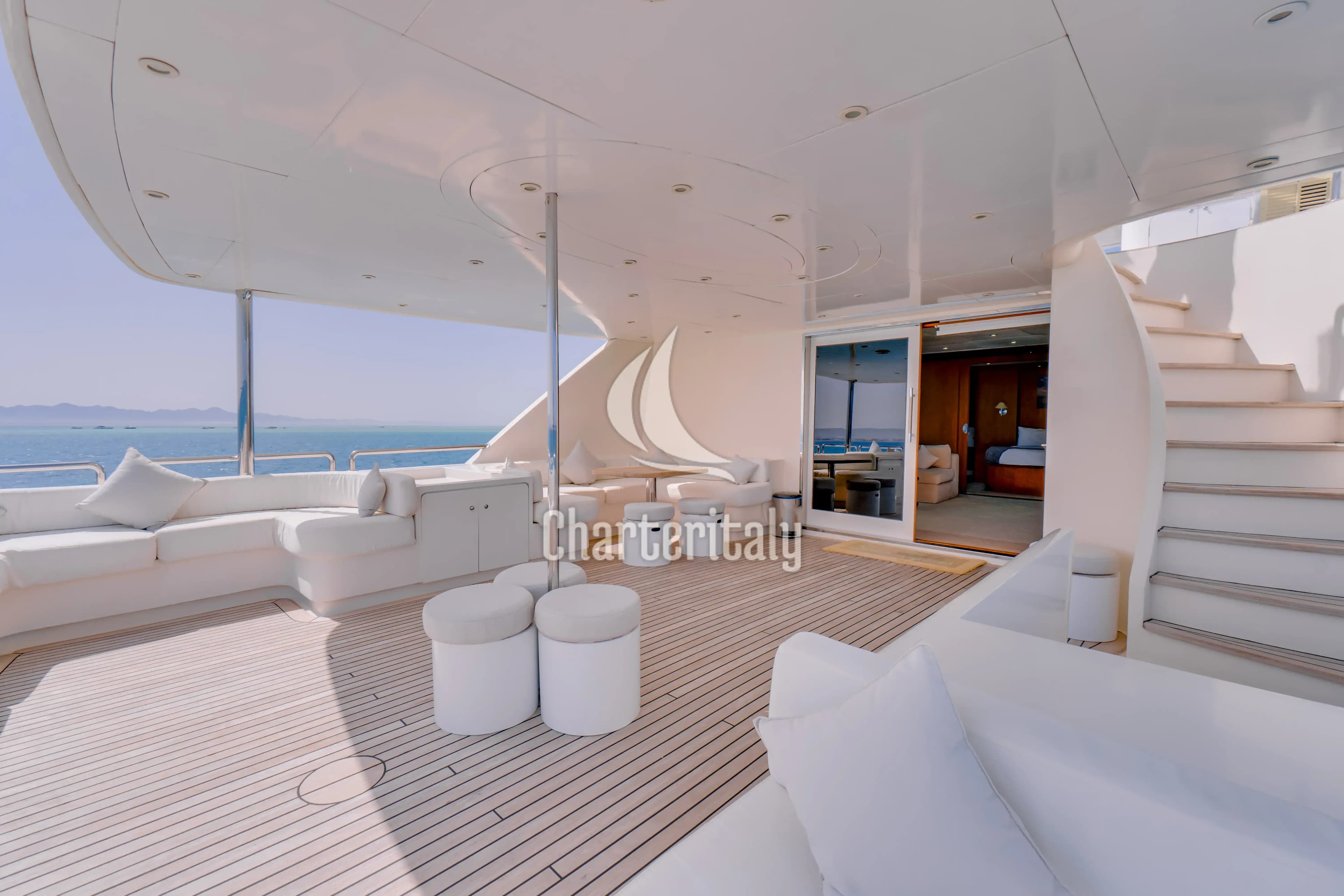 Luxury Motor Yacht - Seven Spices - 13