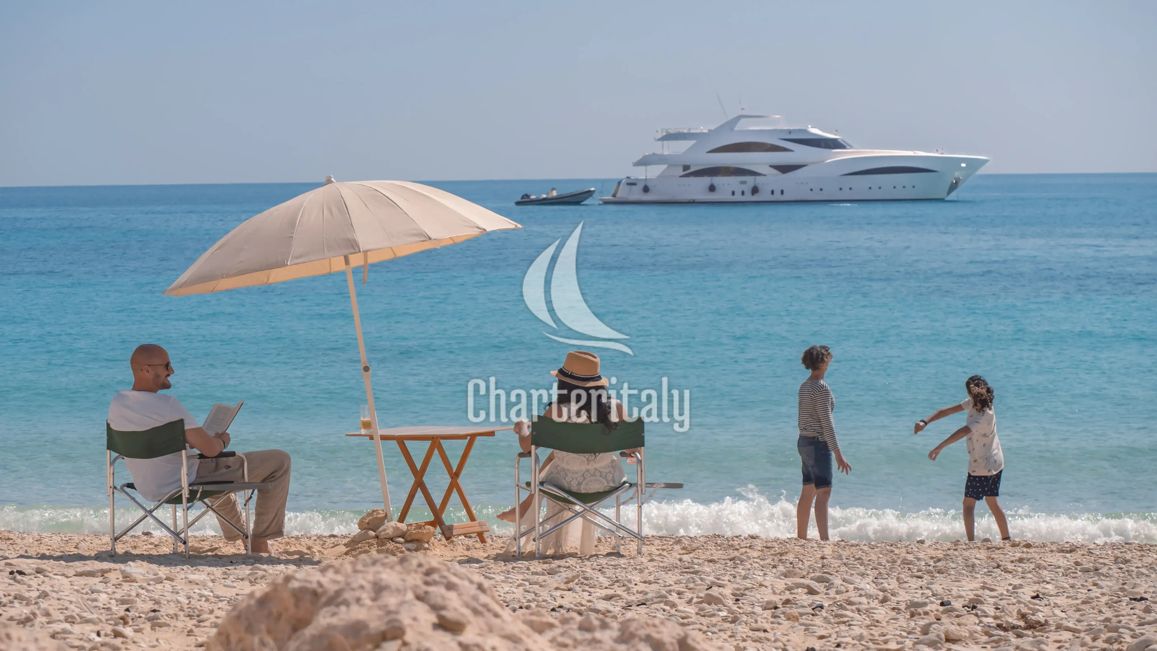 Luxury Motor Yacht - Seven Spices - 38