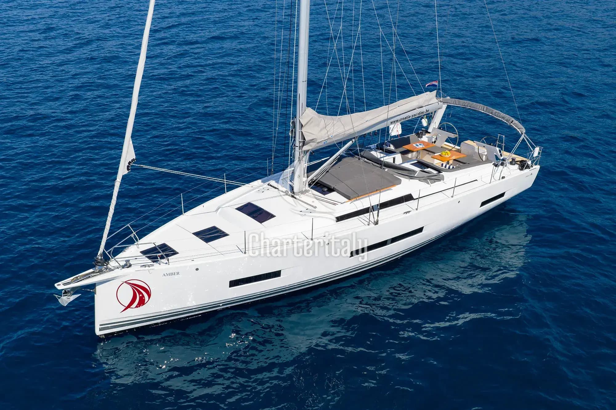 Hanse 510 - 4 + 1 cab. - Amber - OW - 1