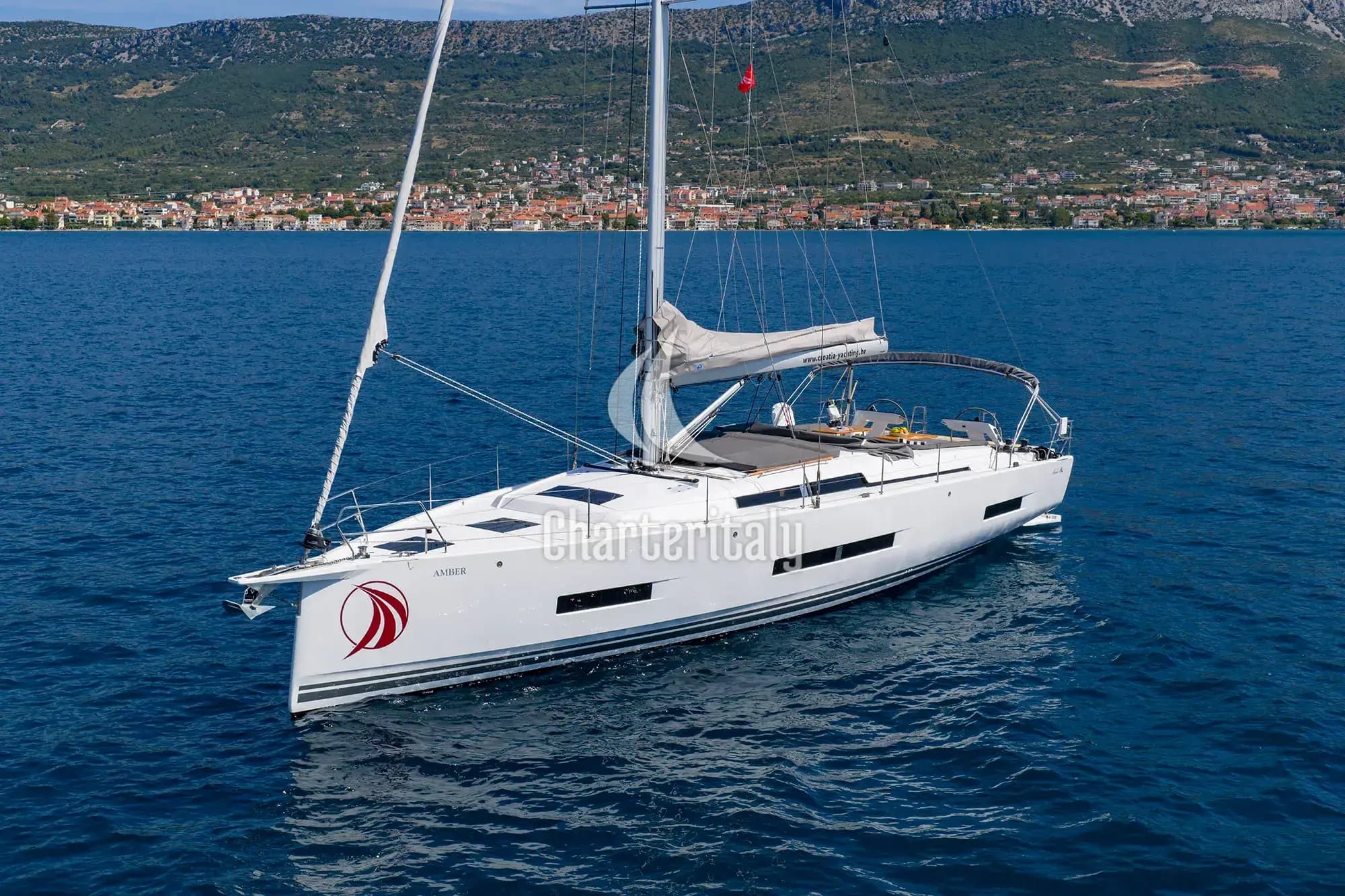 Hanse 510 - 4 + 1 cab. - Amber - OW - 4