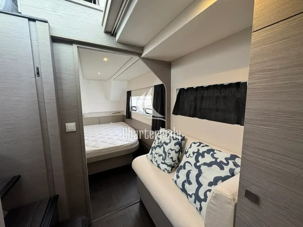 Fountaine Pajot MY4.S - Maestro - Blue Champagne - 9