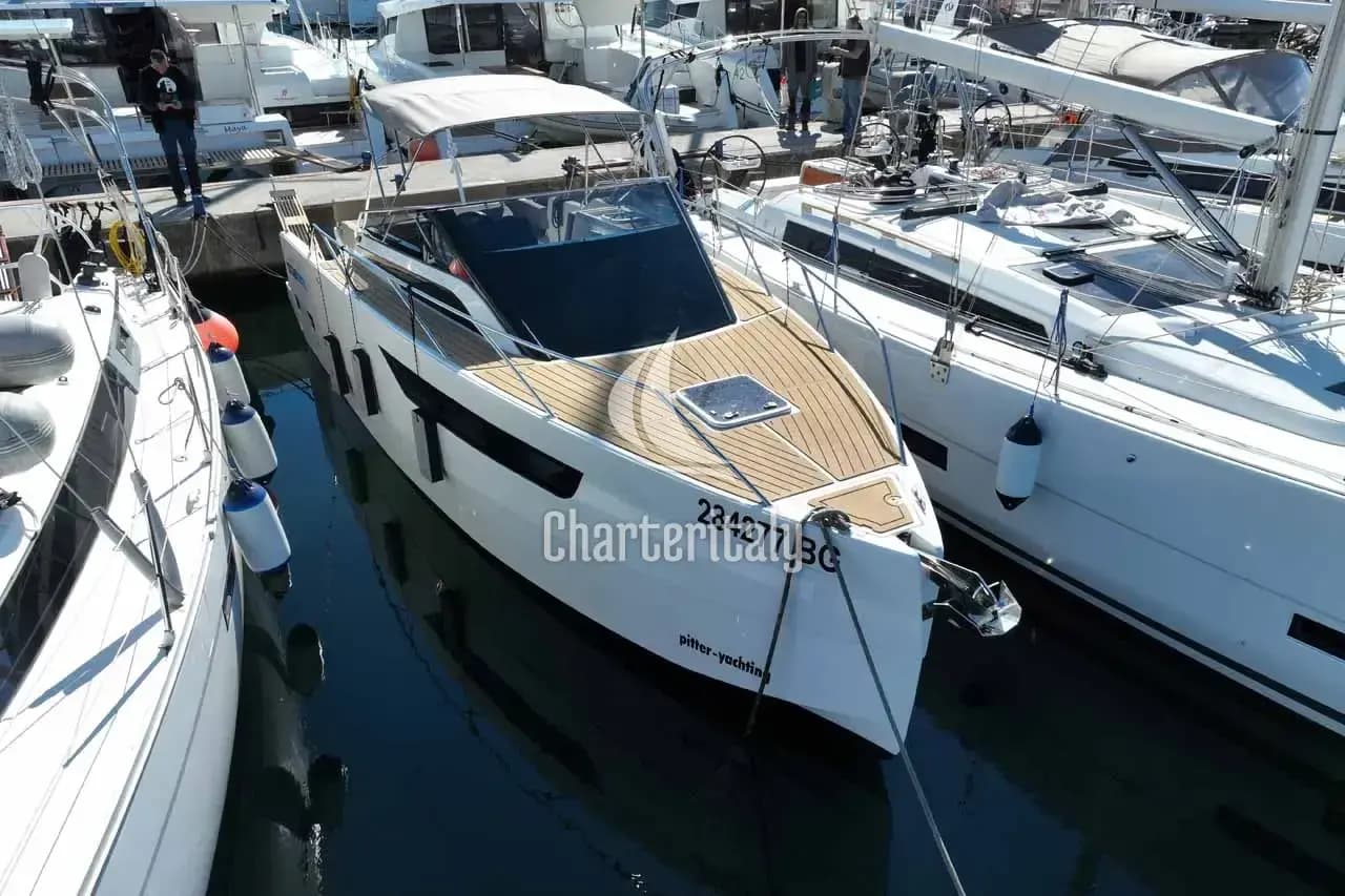 Nuva M9 Cabin - Babac - 3