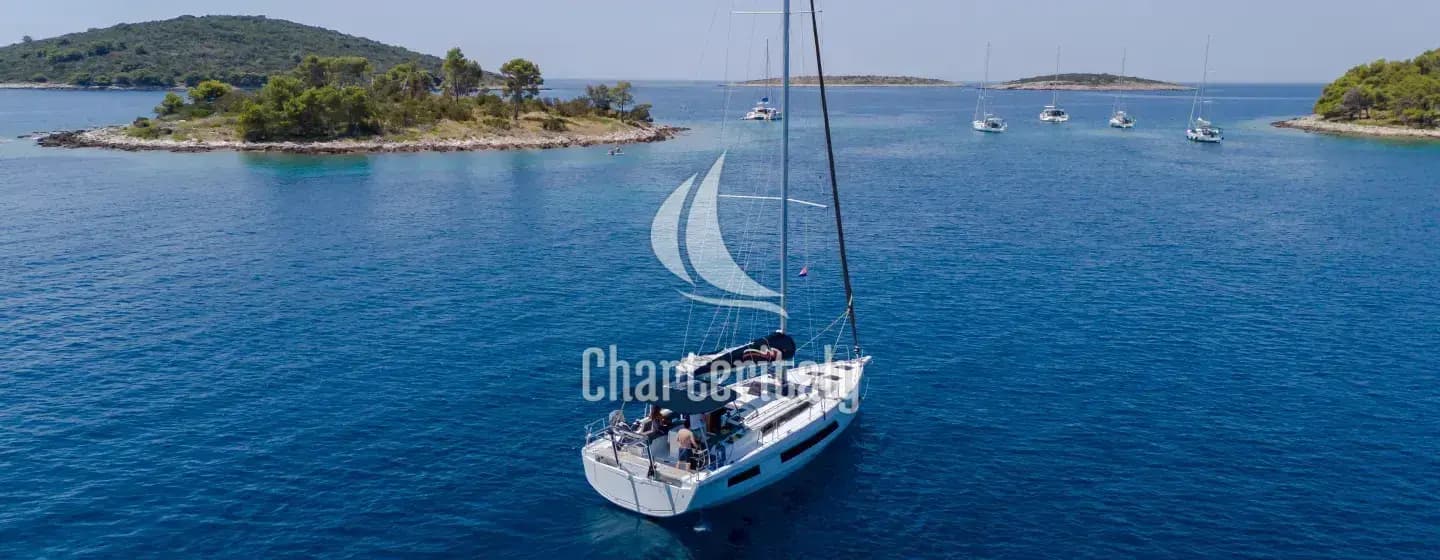 Dufour 44 - Moorings 44.3 Exclusive - 4