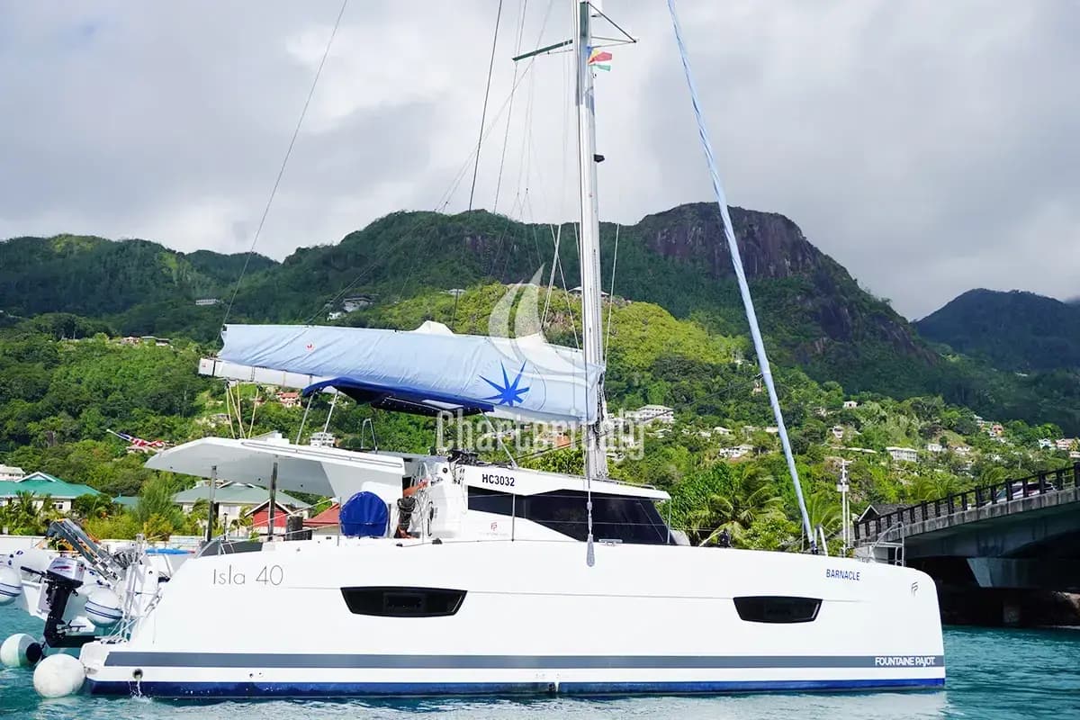 Fountaine Pajot Isla 40 - 4 cab. - Barnacle - 3