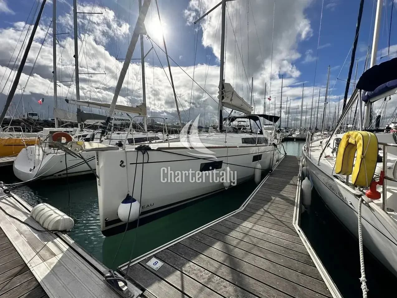 Oceanis 38.1 - Delfino - 1